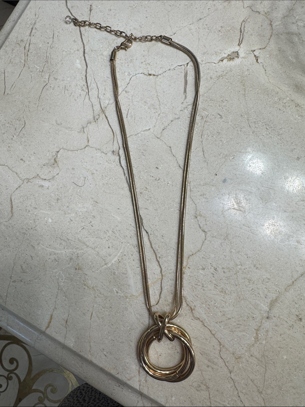 Gold-Tone Interlocking Ring Pendant Necklace - Women Jewelry